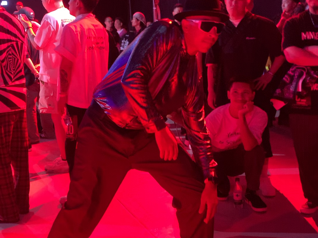 DV海选旁边的cypher 法国 Salah animation solo Animation专