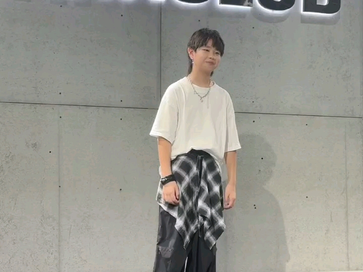 【爱吃大蒜的AR30】最新视频上线，求关注！