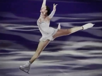 "你觉得Kamila的新节目如何？我非常满意，这个节目非常适合她。"