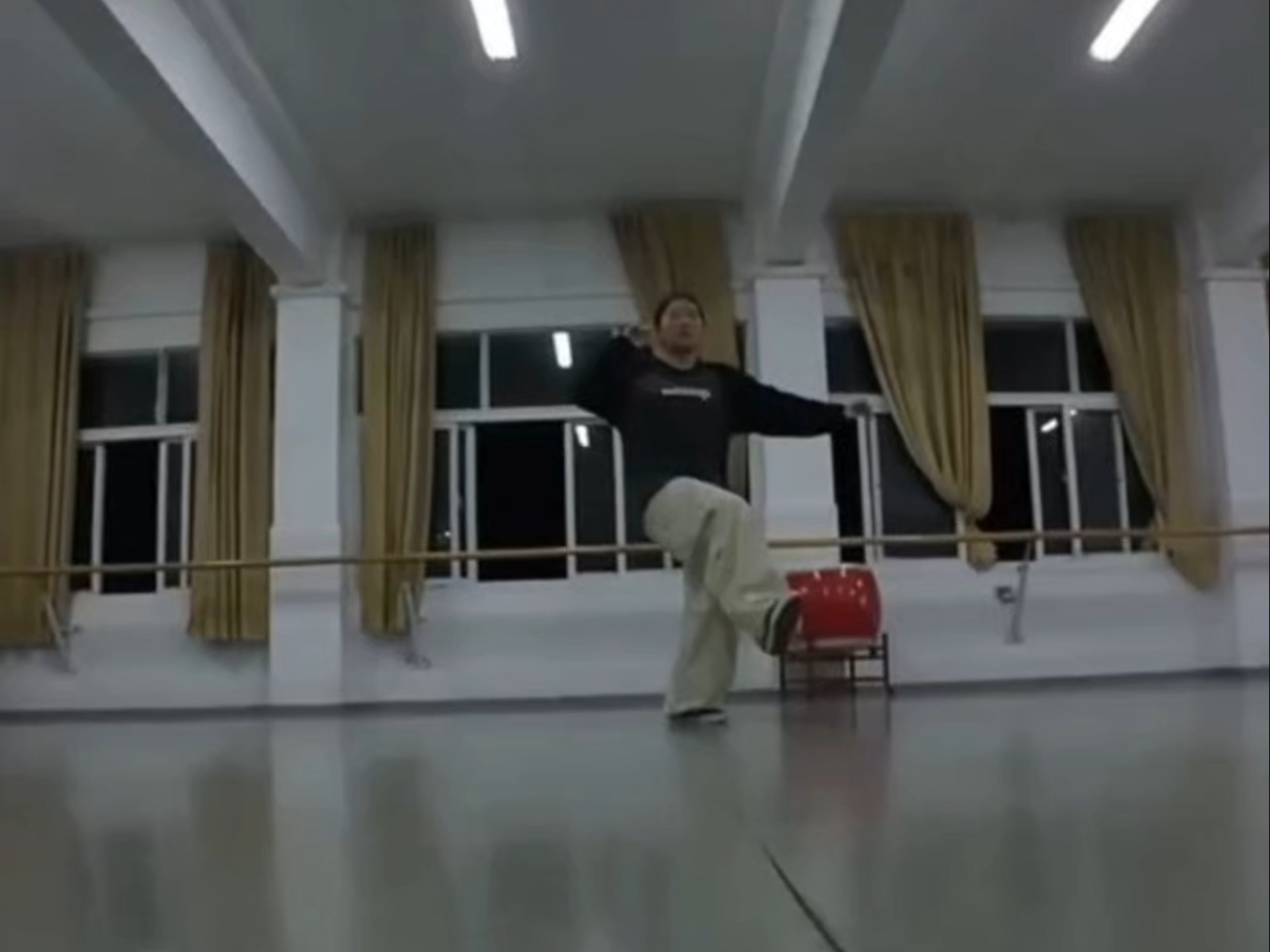 练舞记录，欢迎批评