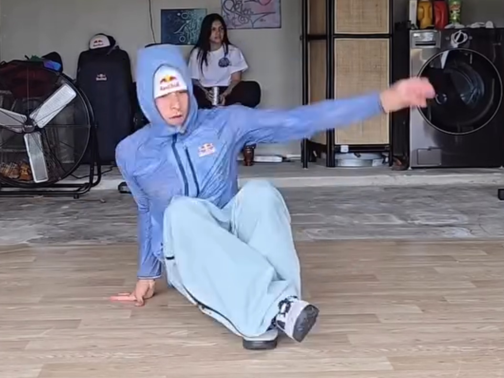 BboyVictor练舞练起来