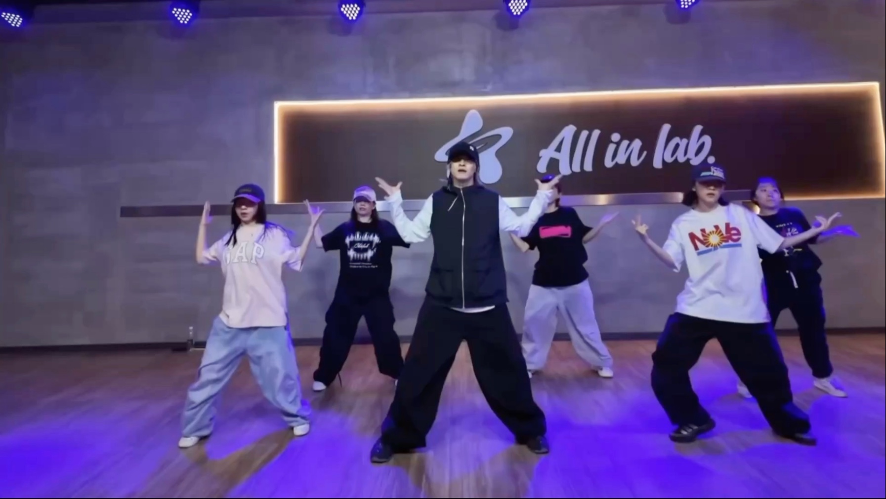 2025.8.20有被自己帅到了（楼西更帅！