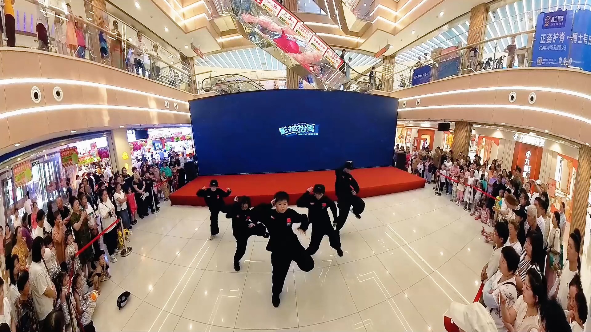 [鸿恩街舞]鹤岗少儿街舞霹雳舞大世界舞蹈表演《123木头人》