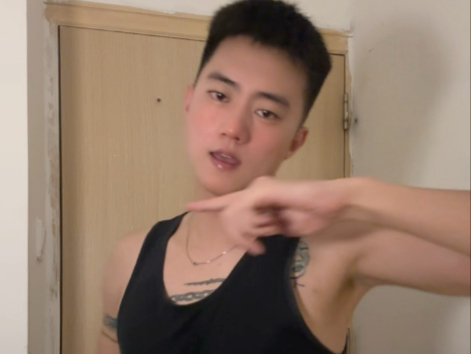 只有互相伤害的较劲