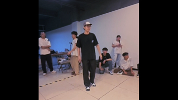 Popping battle遇到经典歌～好久没听但身体自然反应！