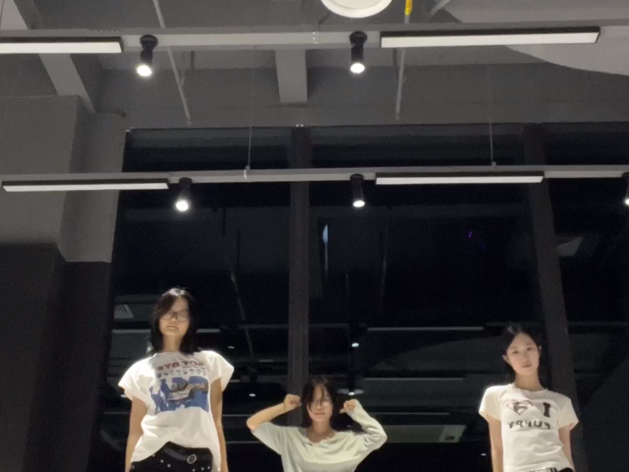 超喜欢这个编舞。。