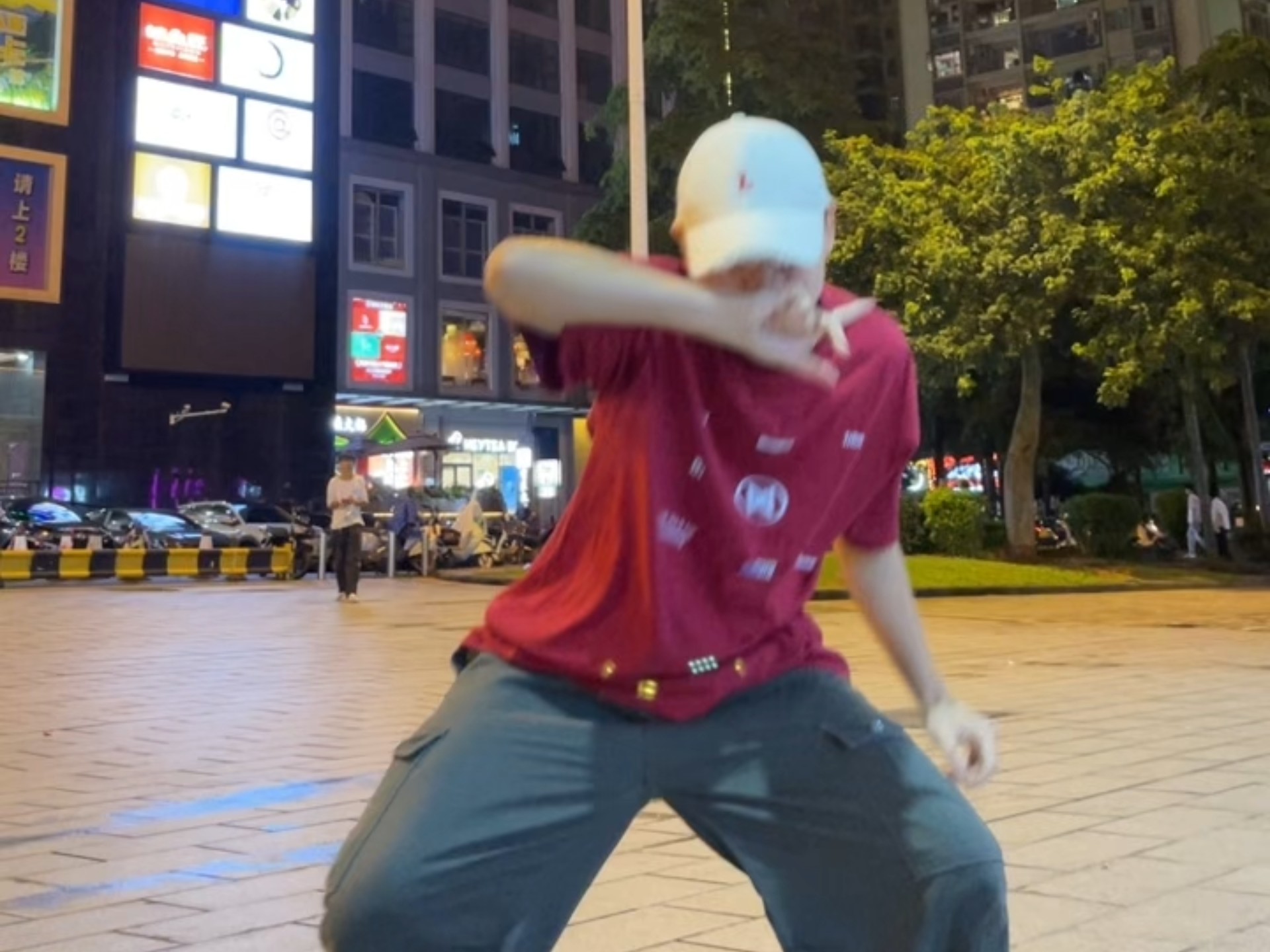 发明《洗牌》这歌的一定是天才