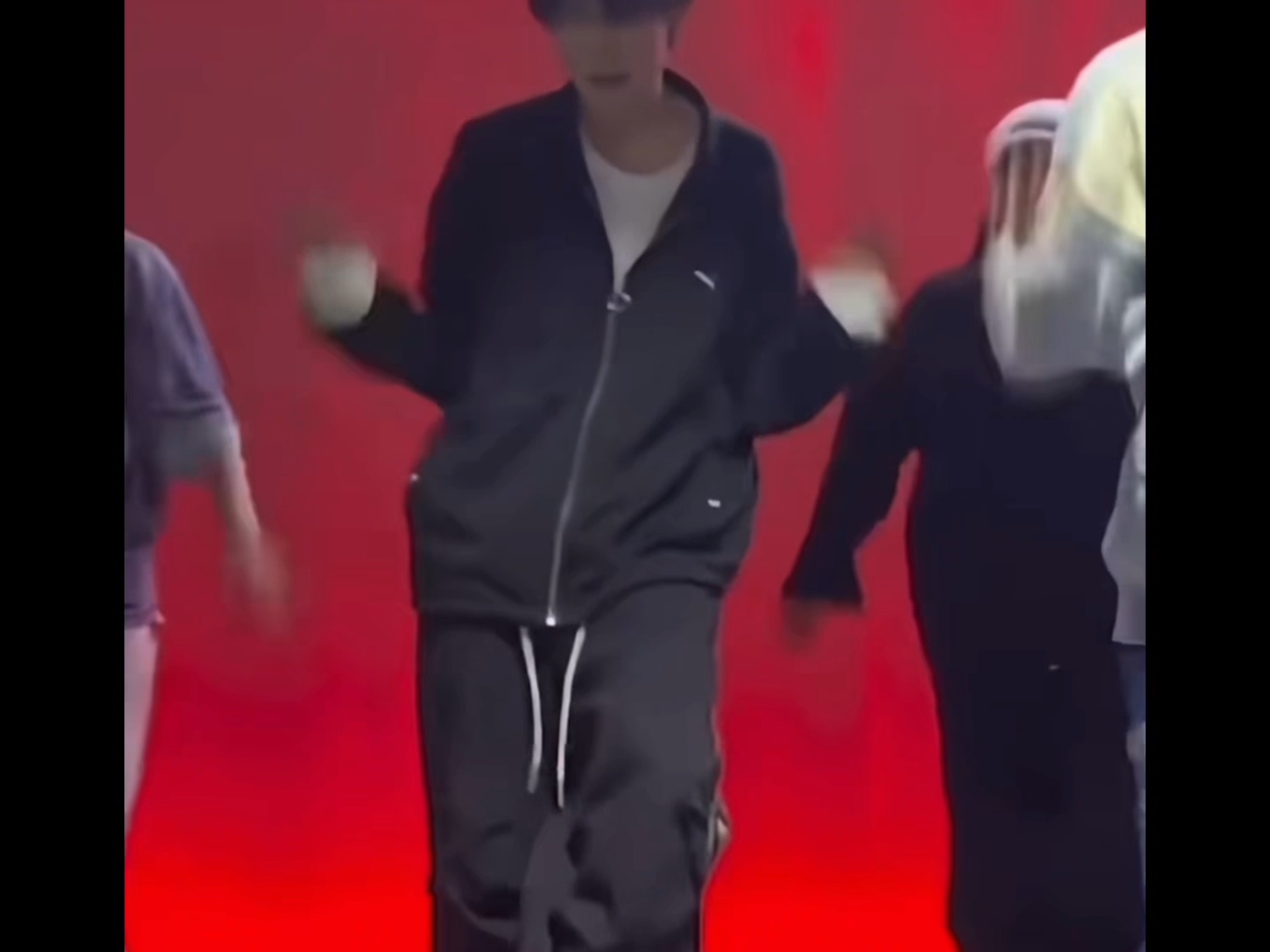 梓渝的练习室舞蹈合集