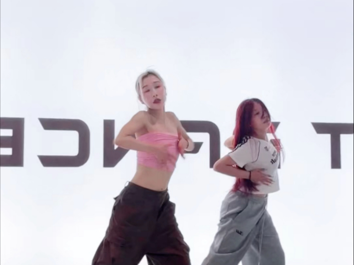 Kiss Me Thru The PhoneCHOREOGRAPEHYby 小胖胖直拍【爵士舞