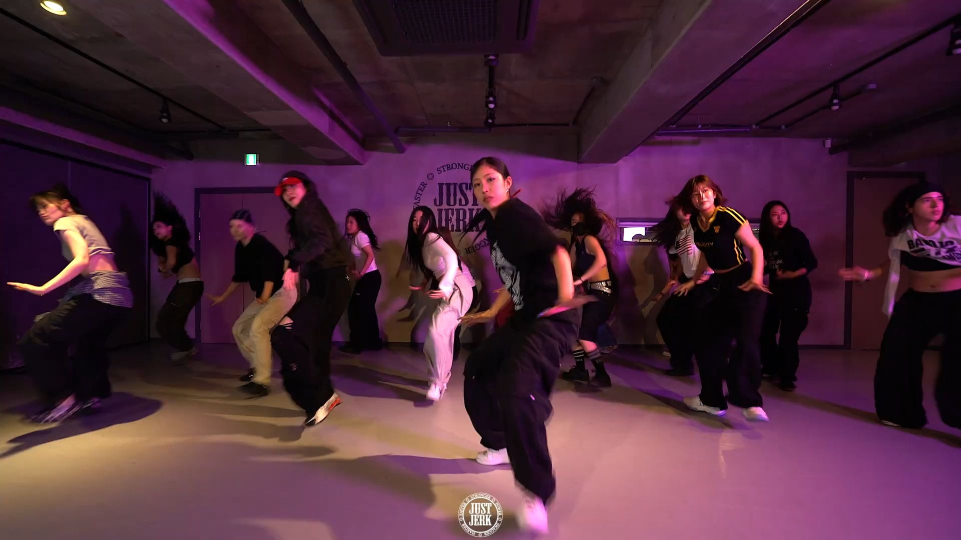 INDIA 编舞 Kehlani - Folded