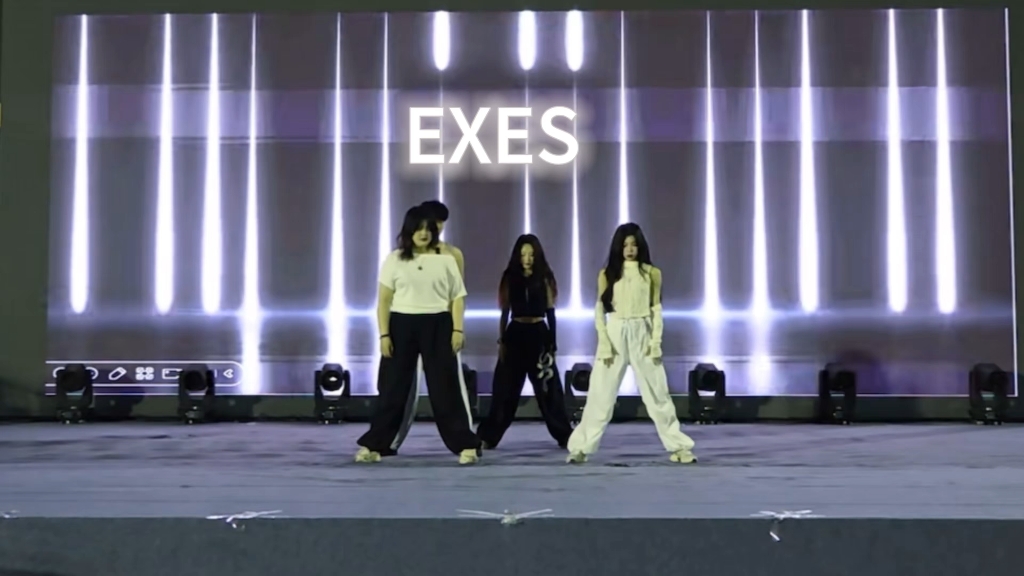 “爵士，从来不只是优雅的代名词--它可以是自由的、锋利的，甚至