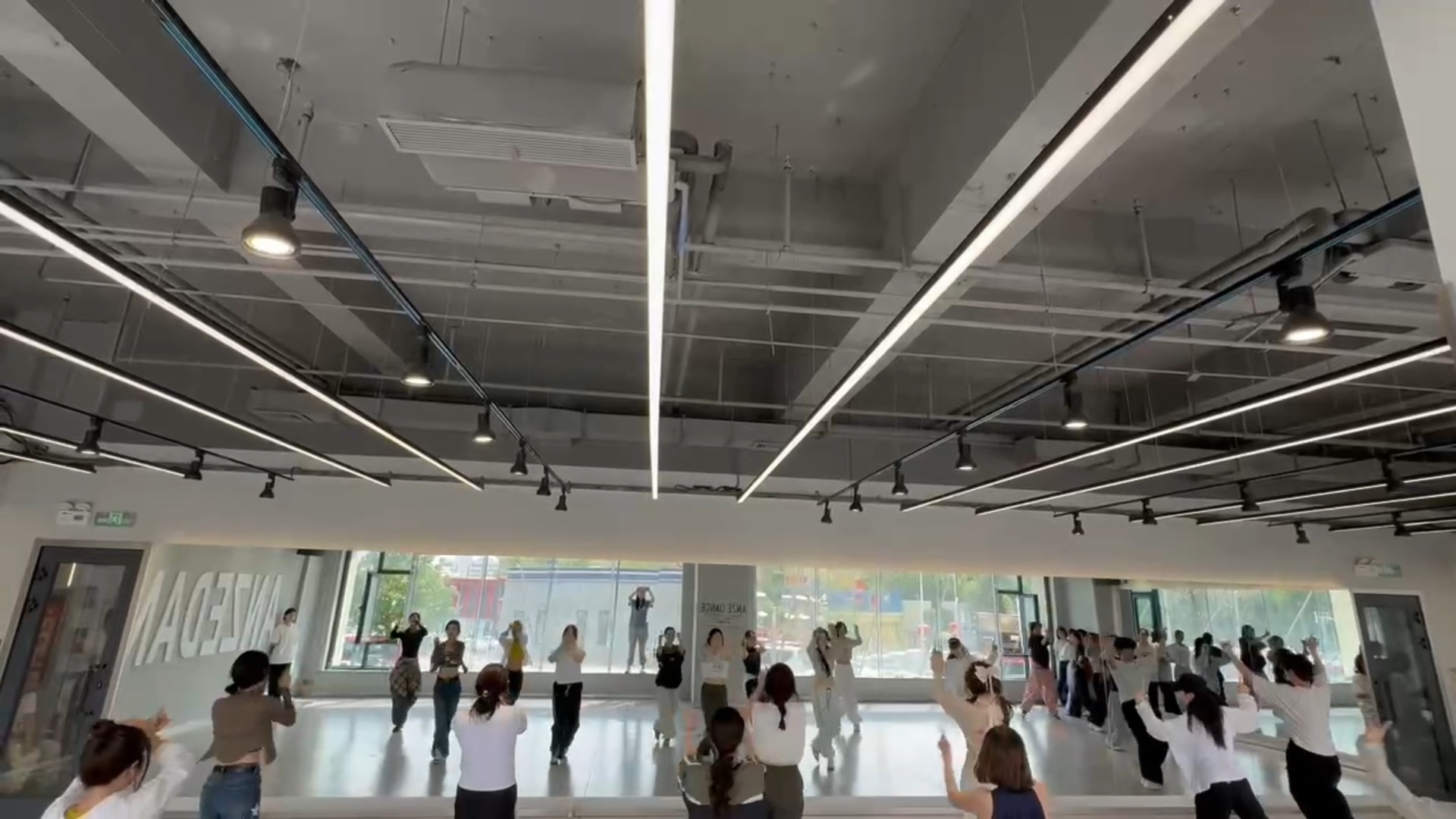 编舞12｜Fallin out（第一节课）