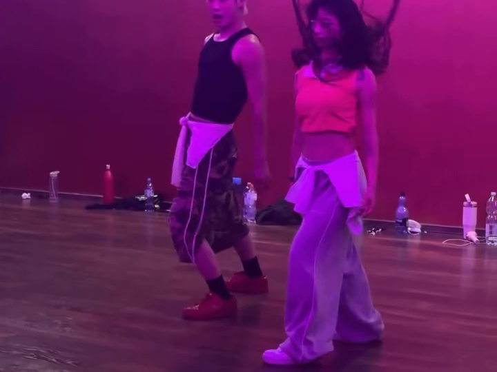 Redy x Ssoju波兰合作课｜婊气布兰妮二人组编舞work bitch+red