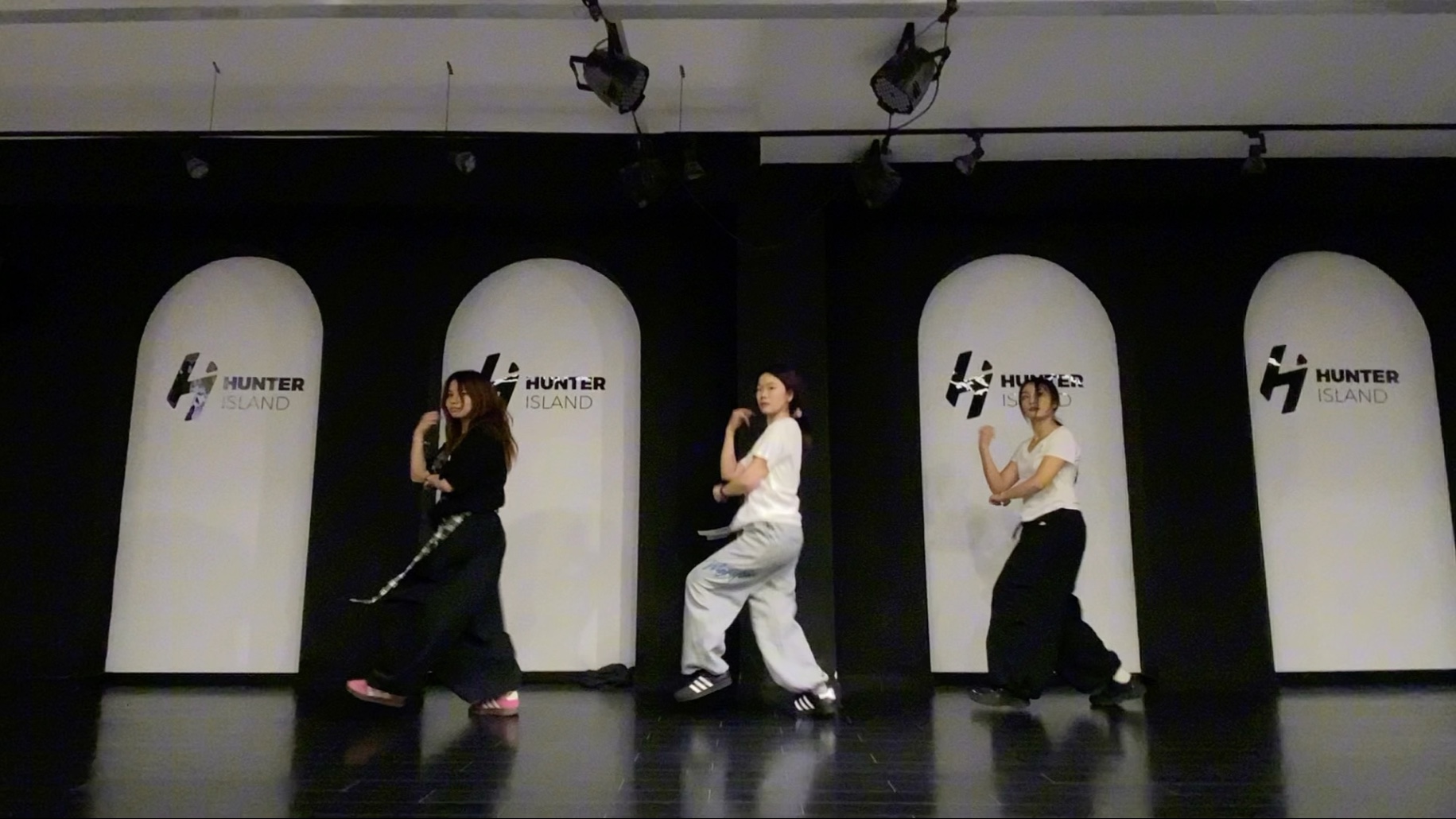 Girl‘s style||YIYI老师||Miss possessive