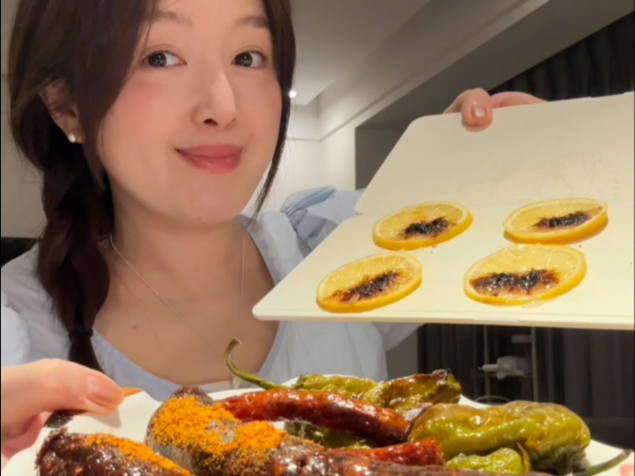 今天的下酒菜是:柠檬炸弹和美味肉肉肠