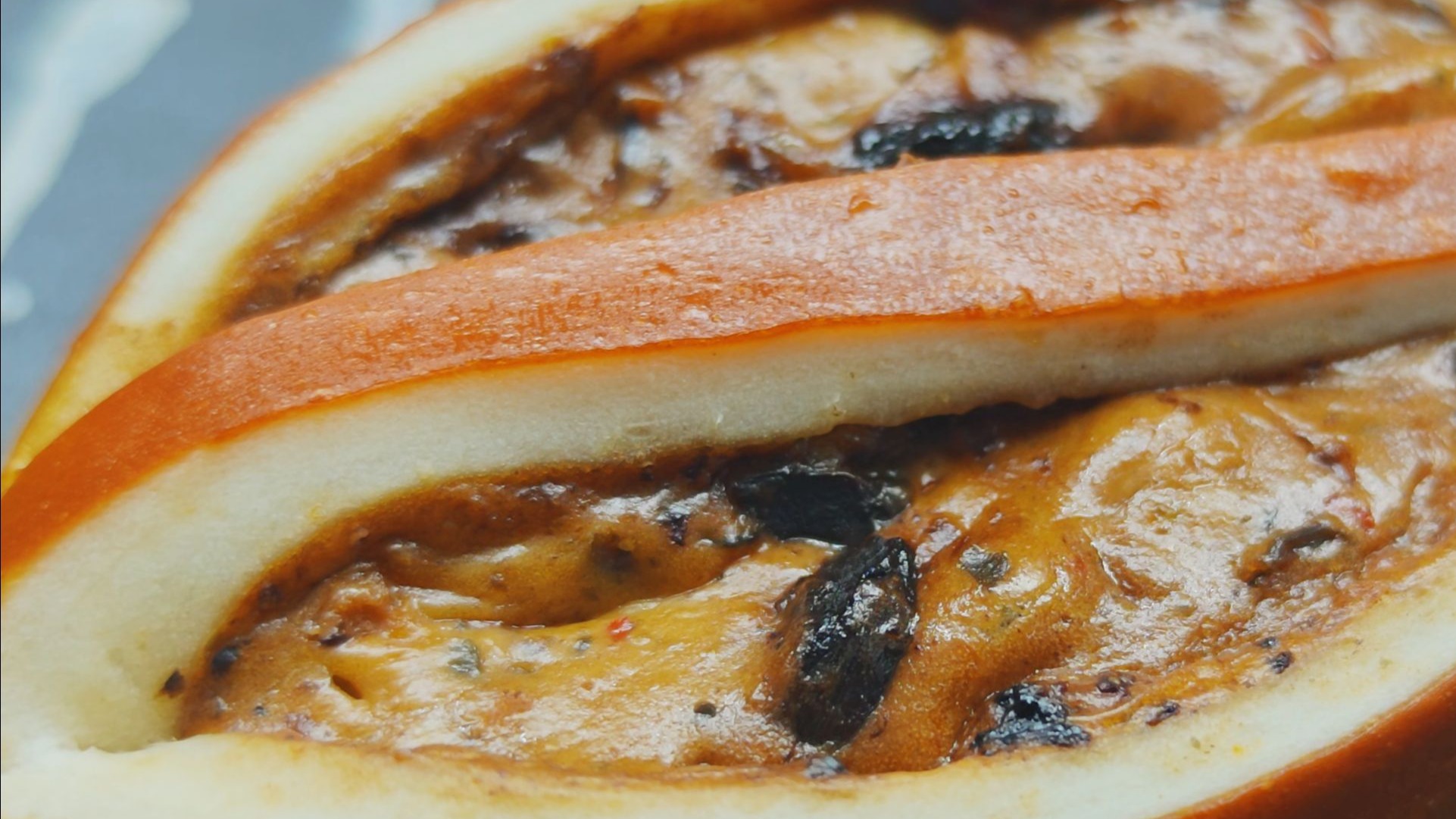 干货满满！黑蒜皮蛋腐乳奶酪碱水包~请品尝