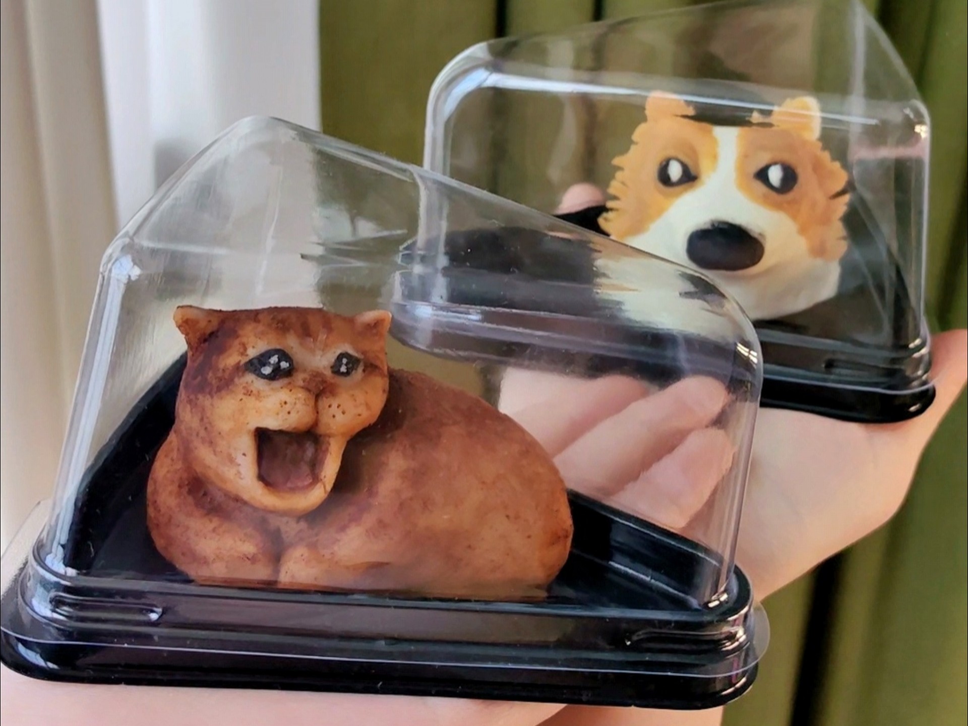 茶菓子｜无糖全麦面包尖叫猫＆睿智柯基