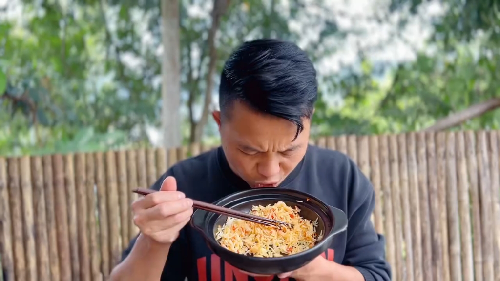 你们小时候吃货这种辣片吗