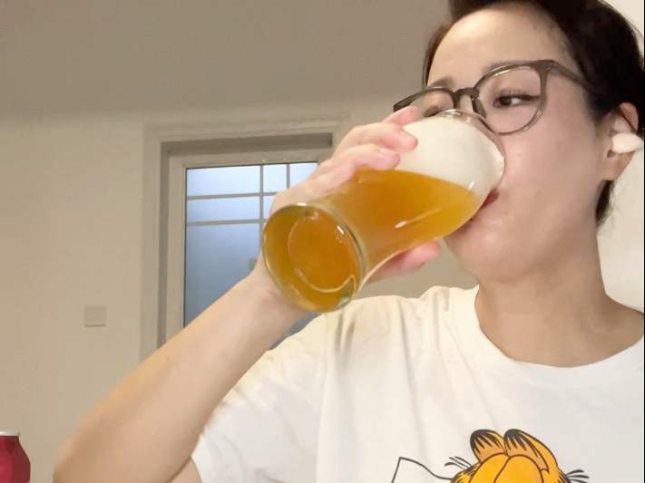 今天不减肥，安静的吃点喝点