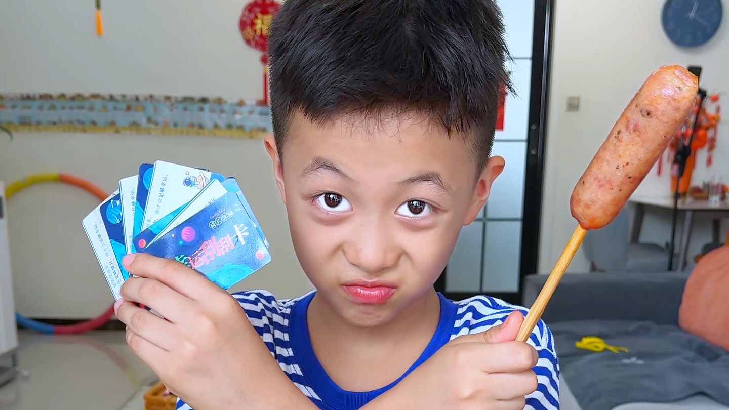 挑战刮刮卡吃美食，刮到什么吃什么