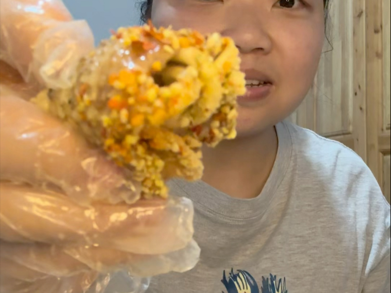 朋友们请个假啊，最近家里有点事情会停播一段时间