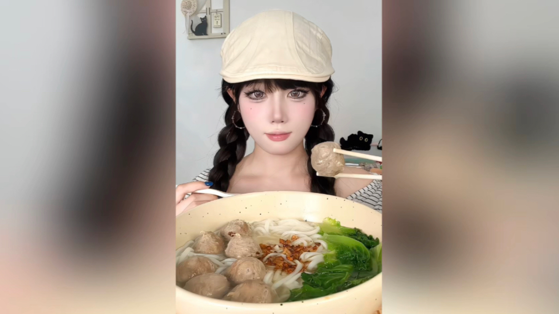 ૮ ᴗ͈ˬᴗ͈ෆა清淡一点～牛肉丸粿条！！
