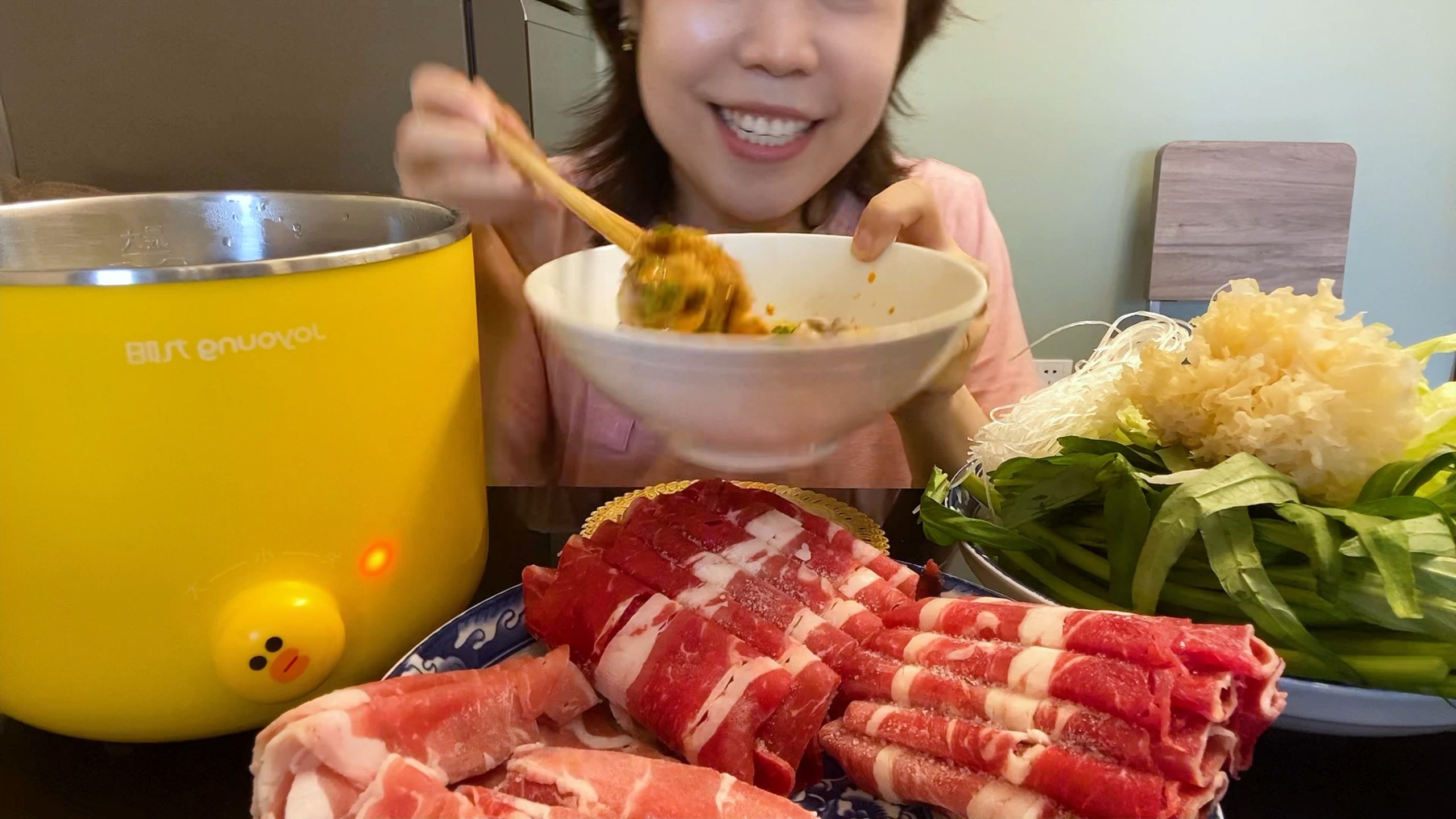 炎炎夏日自己在家慢慢悠悠地吃个涮羊肉吧