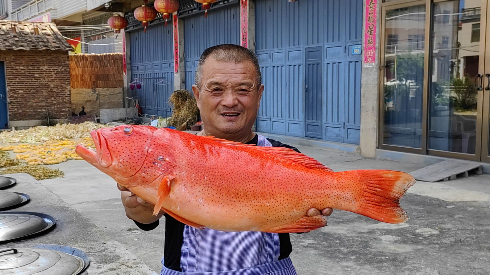 1500买条野生东星斑，阿胖山做豪华版麻辣鱼，根本不够吃啊