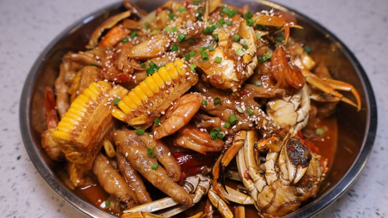 想吃"肉蟹煲"就把这部视频翻出来、靠谱！