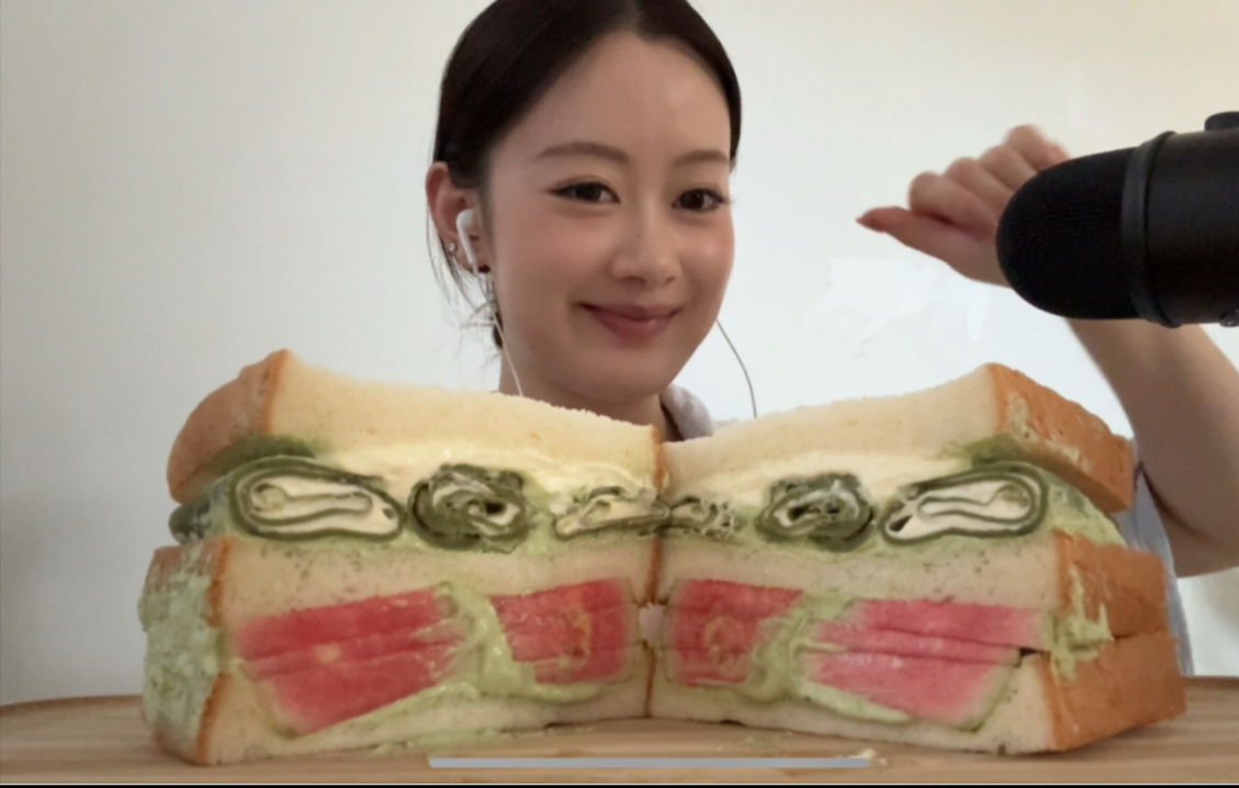 咀嚼音｜馋了好久的水果奶油三明治