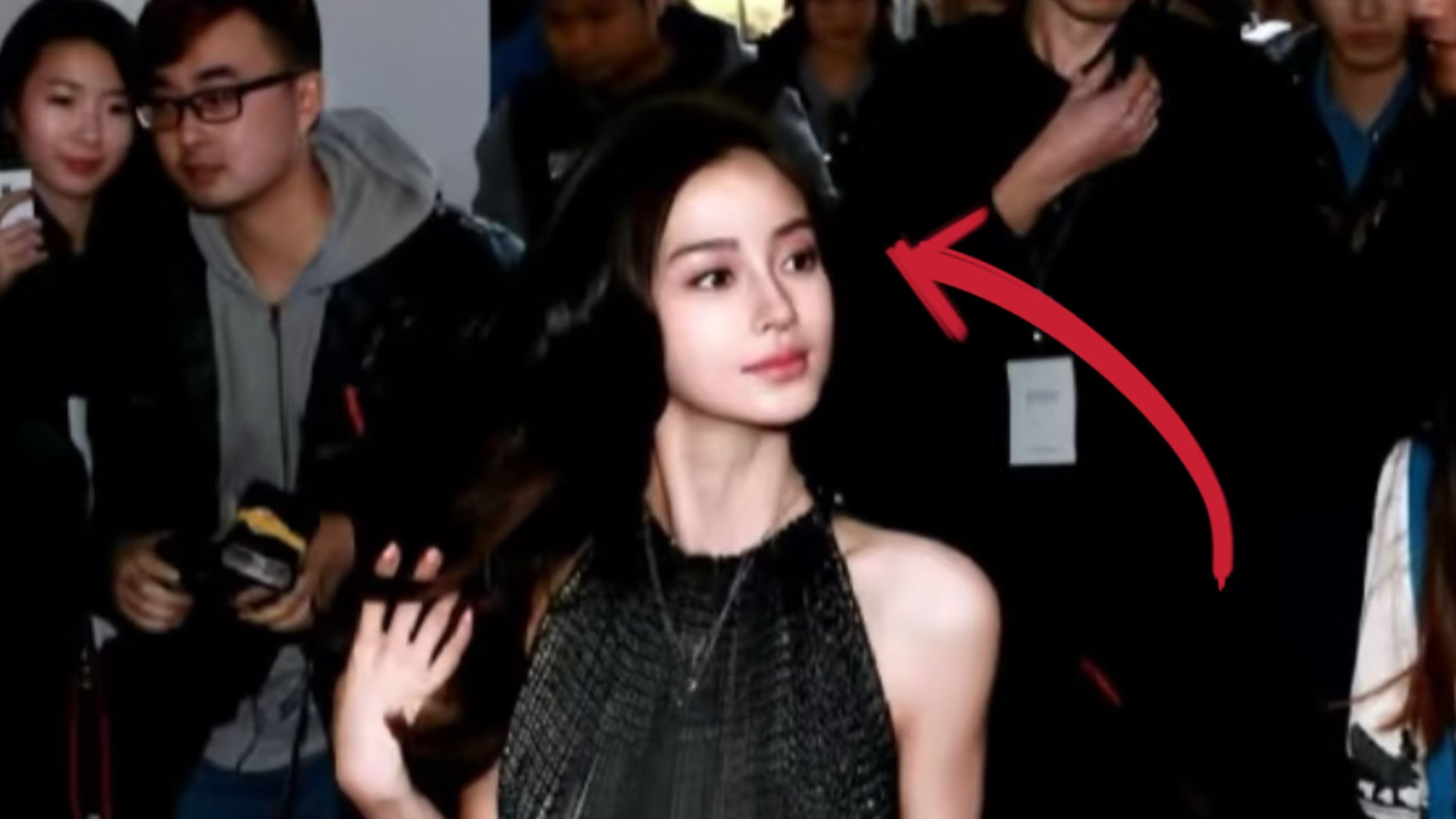 大美女的脸真的可以自动对焦！！！！