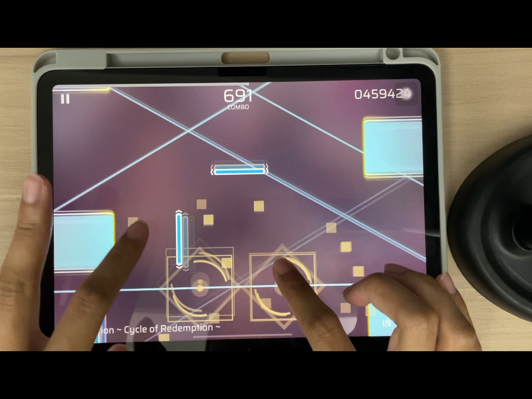 Phigros。特殊歌曲常驻：Ratribution~Cycle of Redemption ~。