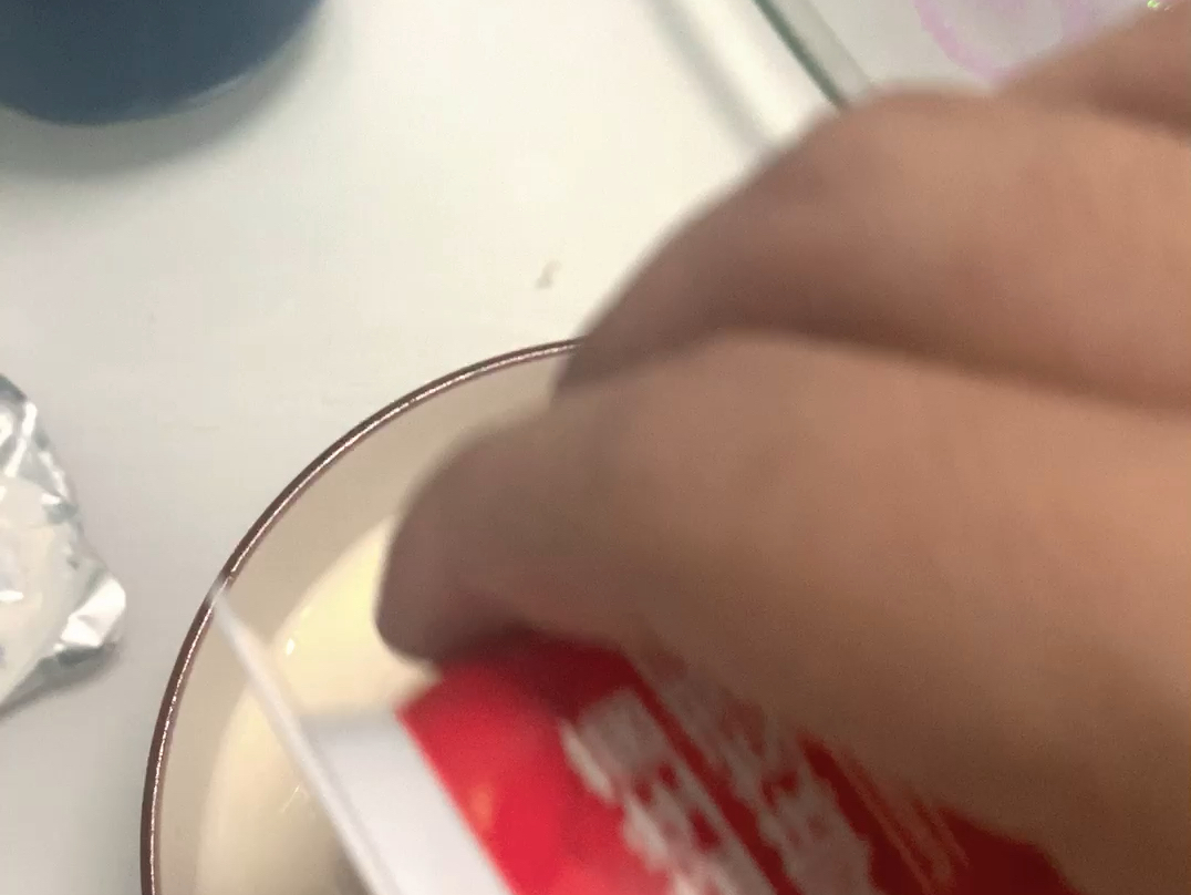 这是我第一次做蛋炒饭，你们能夸夸我吗