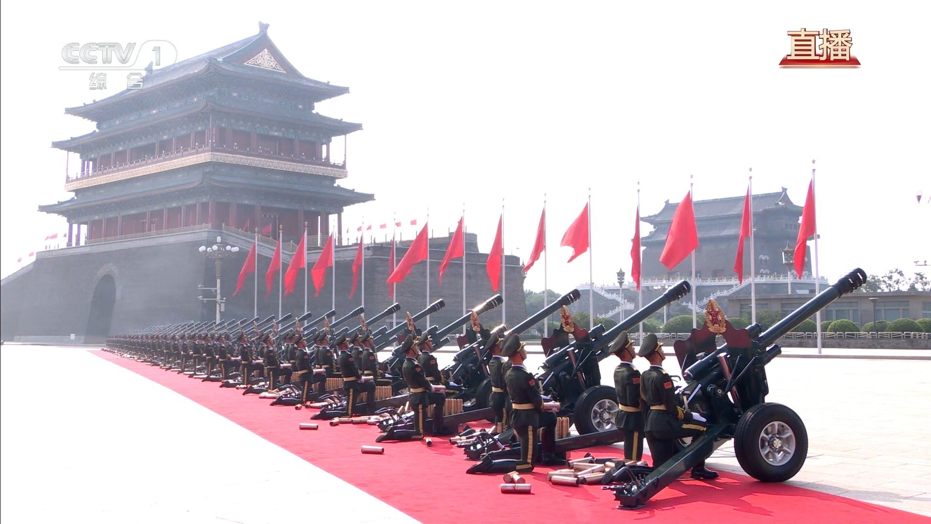 以焚风的视角打开反法西斯胜利80周年阅兵