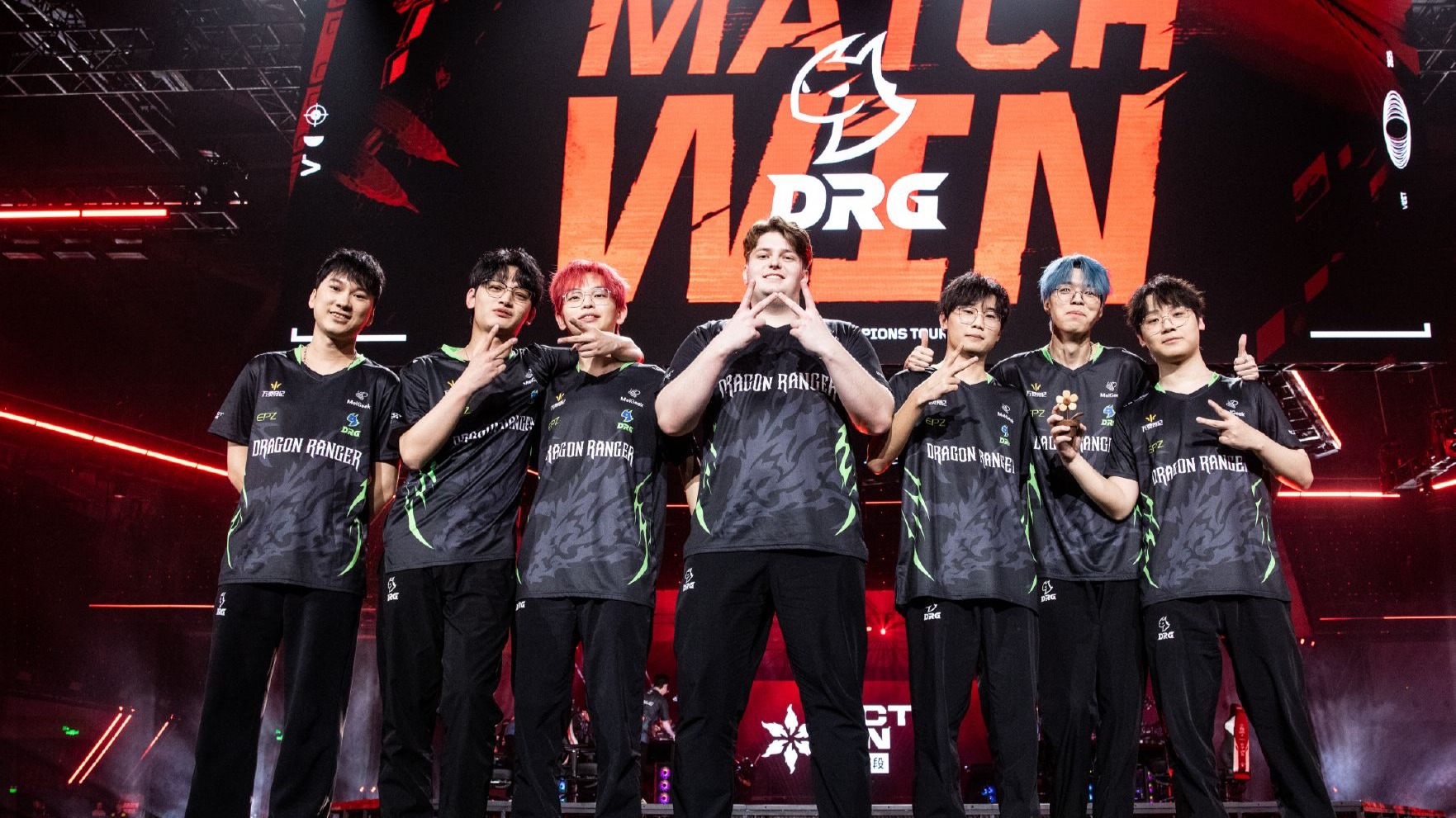 瓦龙Peek | 季后赛2:1XLG 我们曾经也是一段故事的主角呀