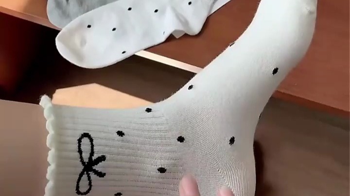佰姿缘灰色波点袜子女春秋款中筒纯棉蝴蝶结可爱花边初中生夏