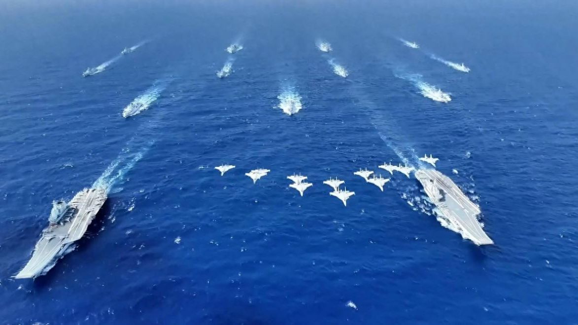 中美若开战，航母就是铁棺材？美国意识到：阻止武统只有一个办法