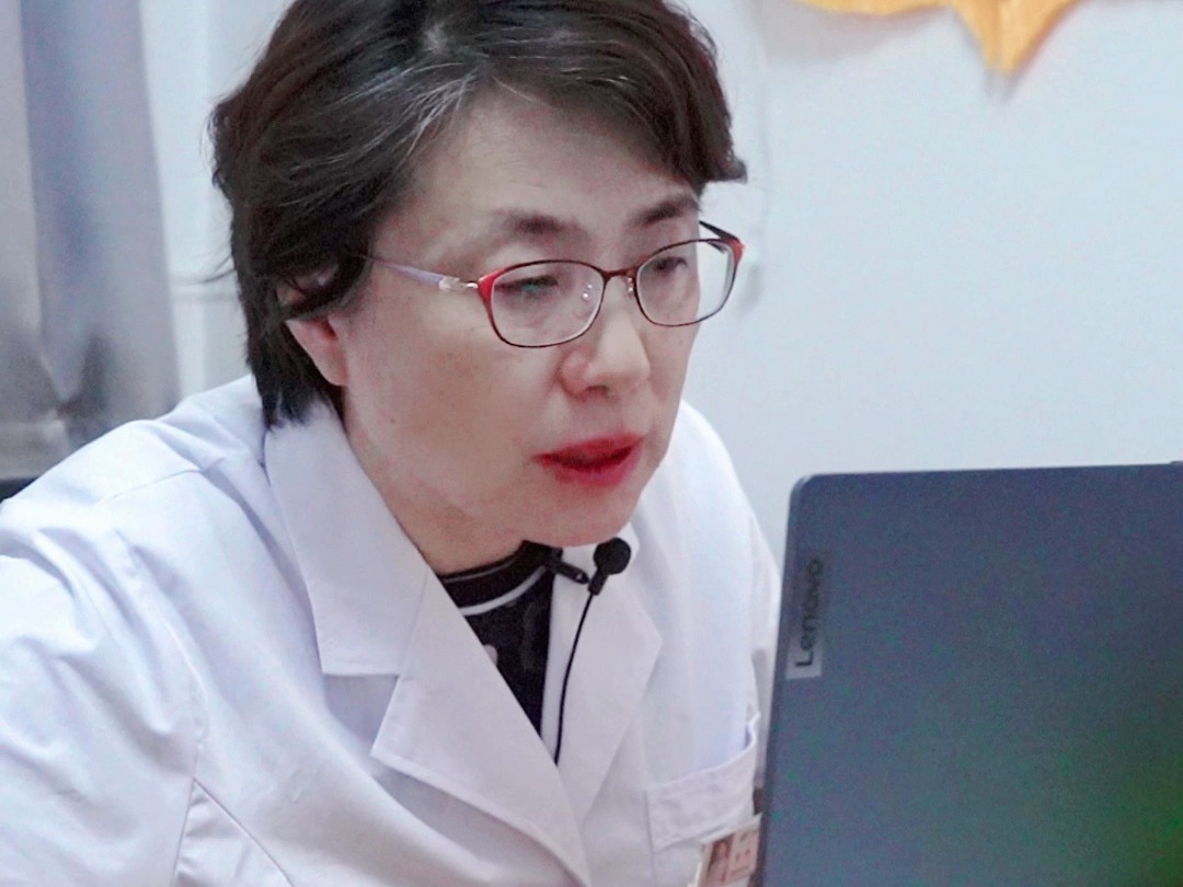 产后夏天出汗不要害怕只要不是这样就没事