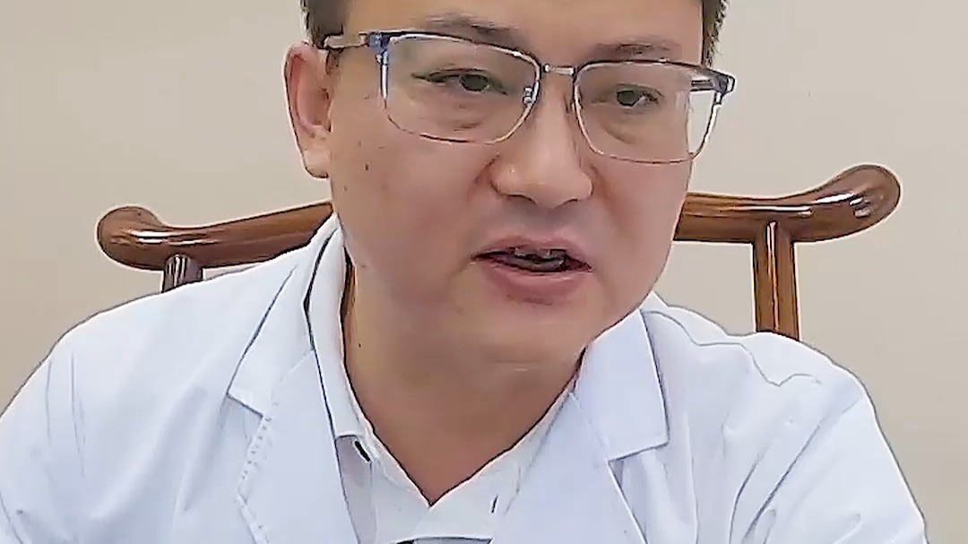 胆结石的2个成因与饮食注意事项