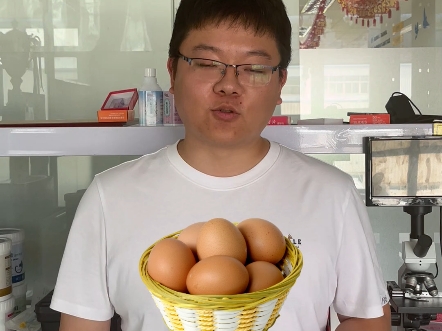 公犬只有一个蛋蛋，会影响生精能力，需要及时发现调理，帮助狗狗重