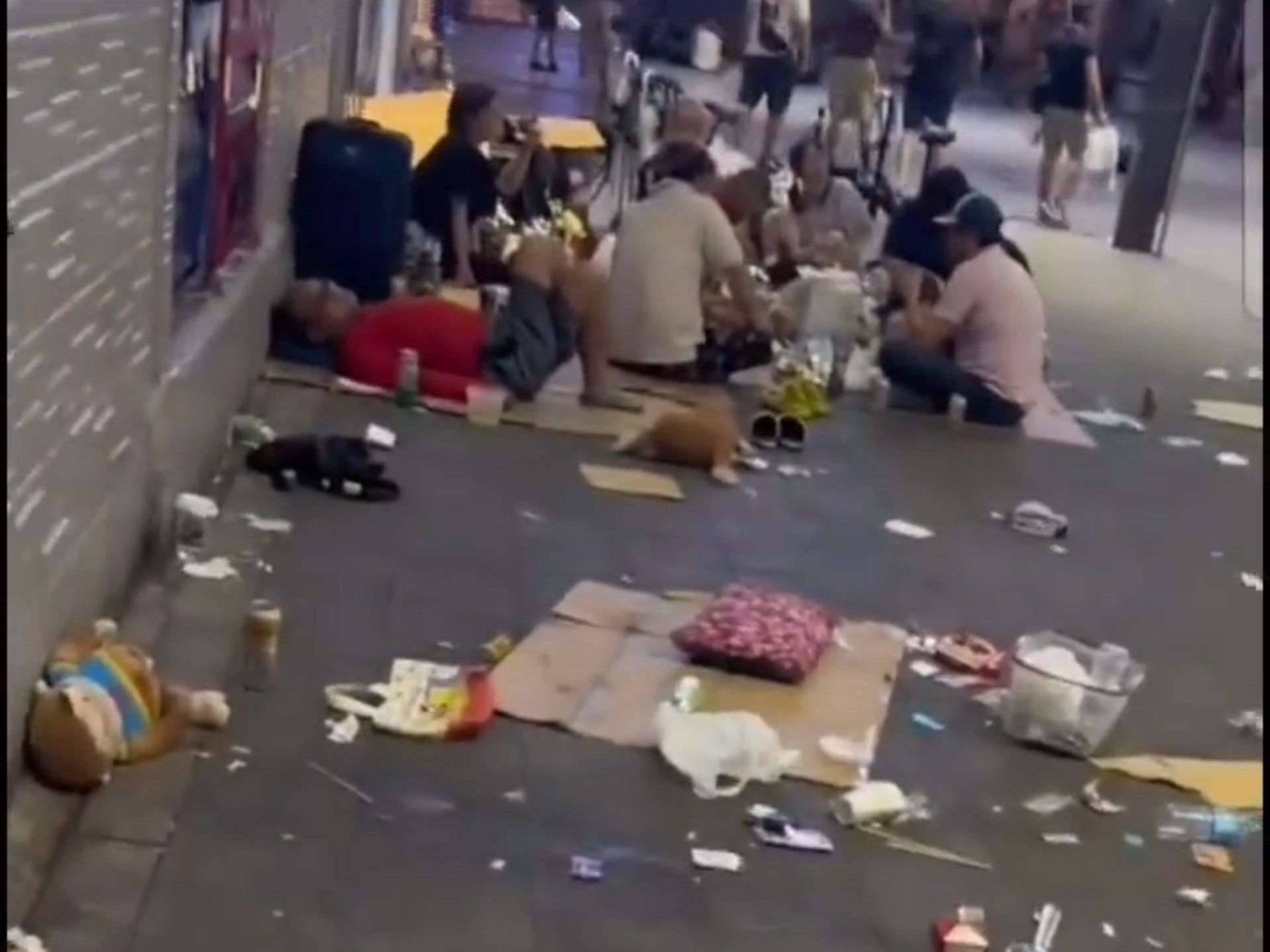 日吹们开始互掐了！