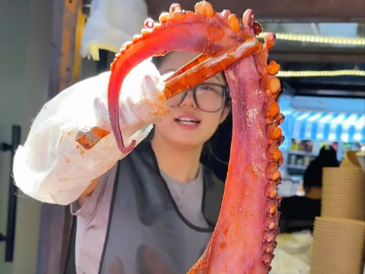 谁能拒绝XXXL版的章鱼足！