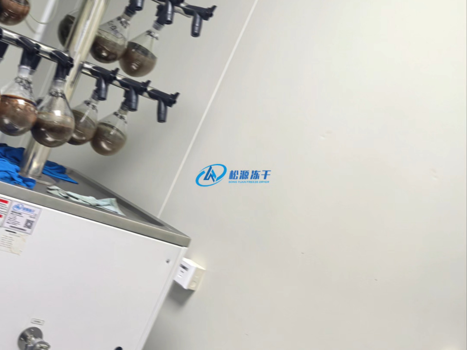 别问我家冻干机有多少款，就说你需要哪一款——生产型的、实验