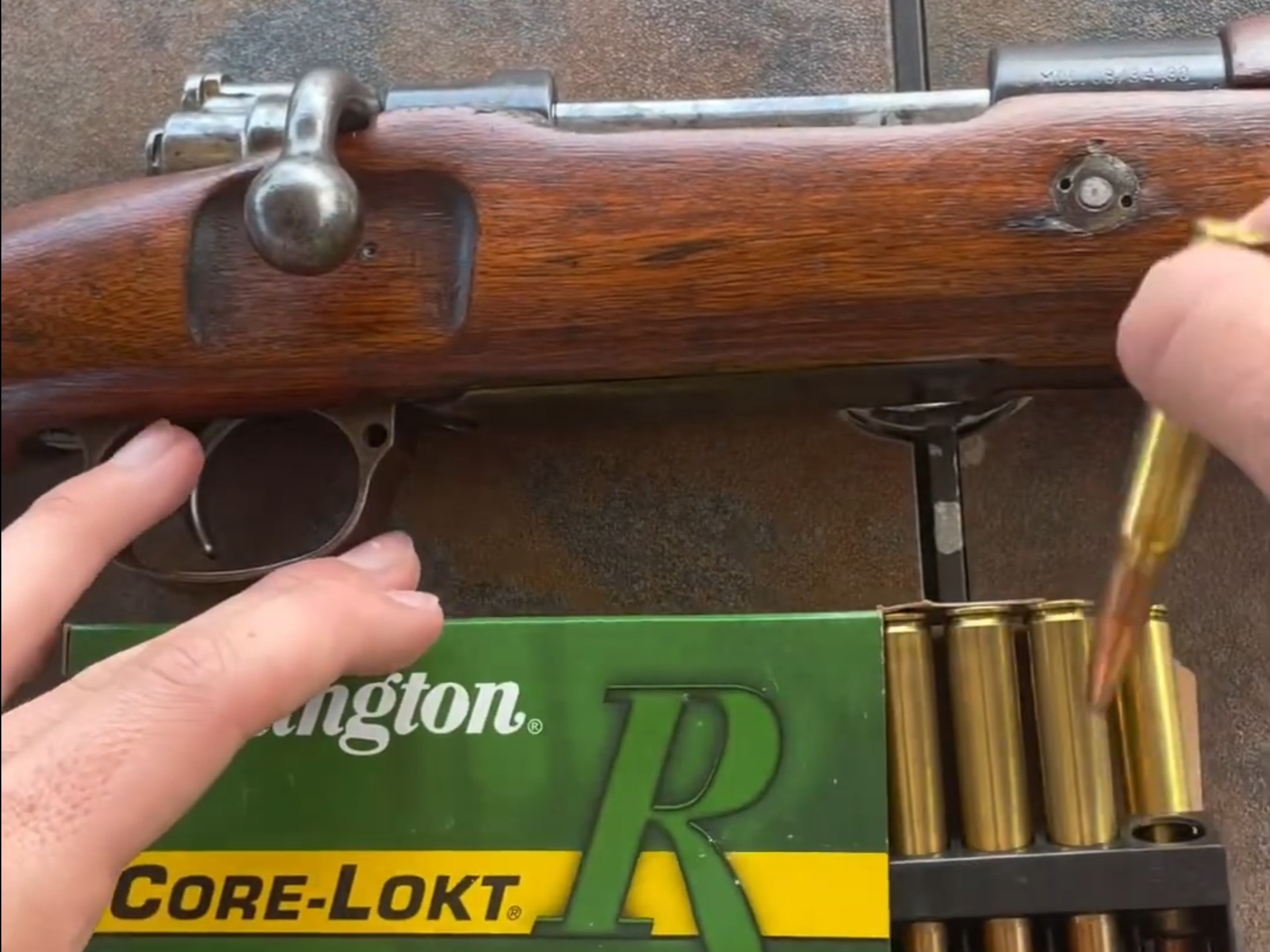 巴西版08/34毛瑟步枪射击