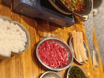 就是要吃喝玩乐，生活就那样了，开心就好！