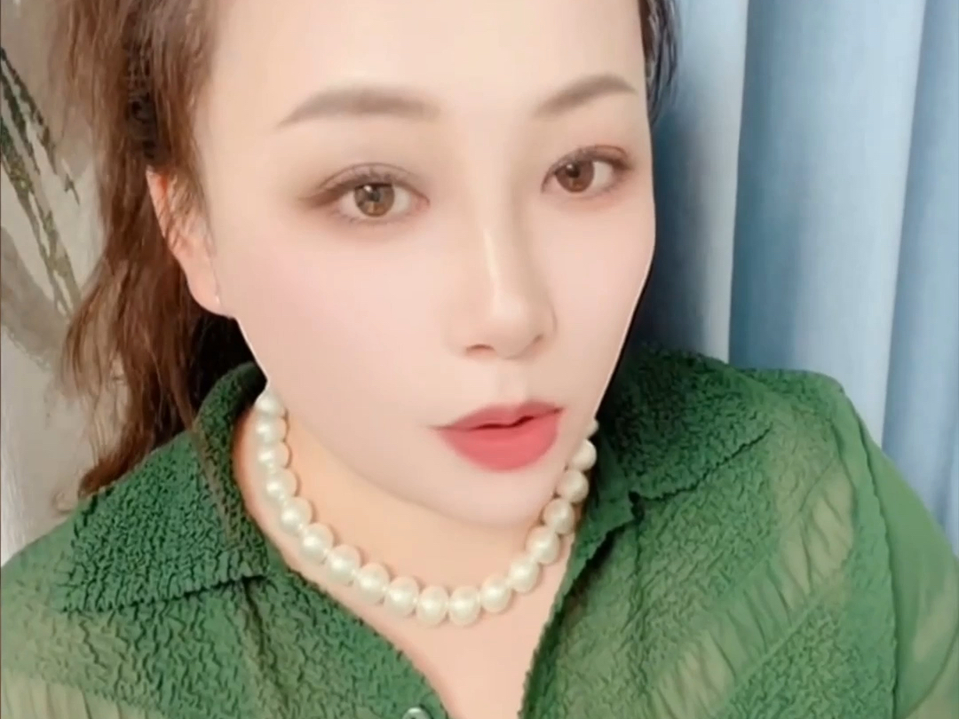 女孩子永远不要失去自我。长大以后谈恋爱了有四个底线坚决不
