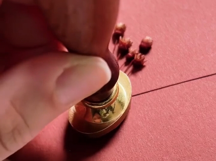 为什么以前的信件，要用蜡封住呢，是有什么特殊的意义吗 #奇闻