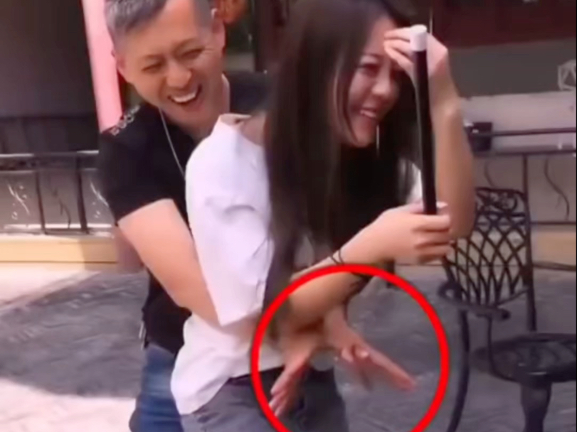 小伙撩妹露一手，美女直呼厉害了！