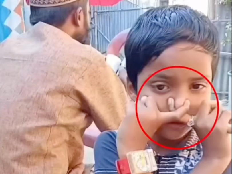 在朋友面前展示这招，很少有人可以做到！#魔术教学