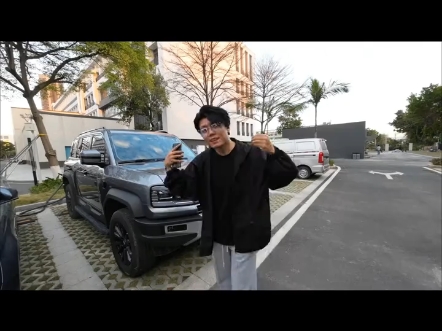 方程豹豹5做个小零件防止开门杀